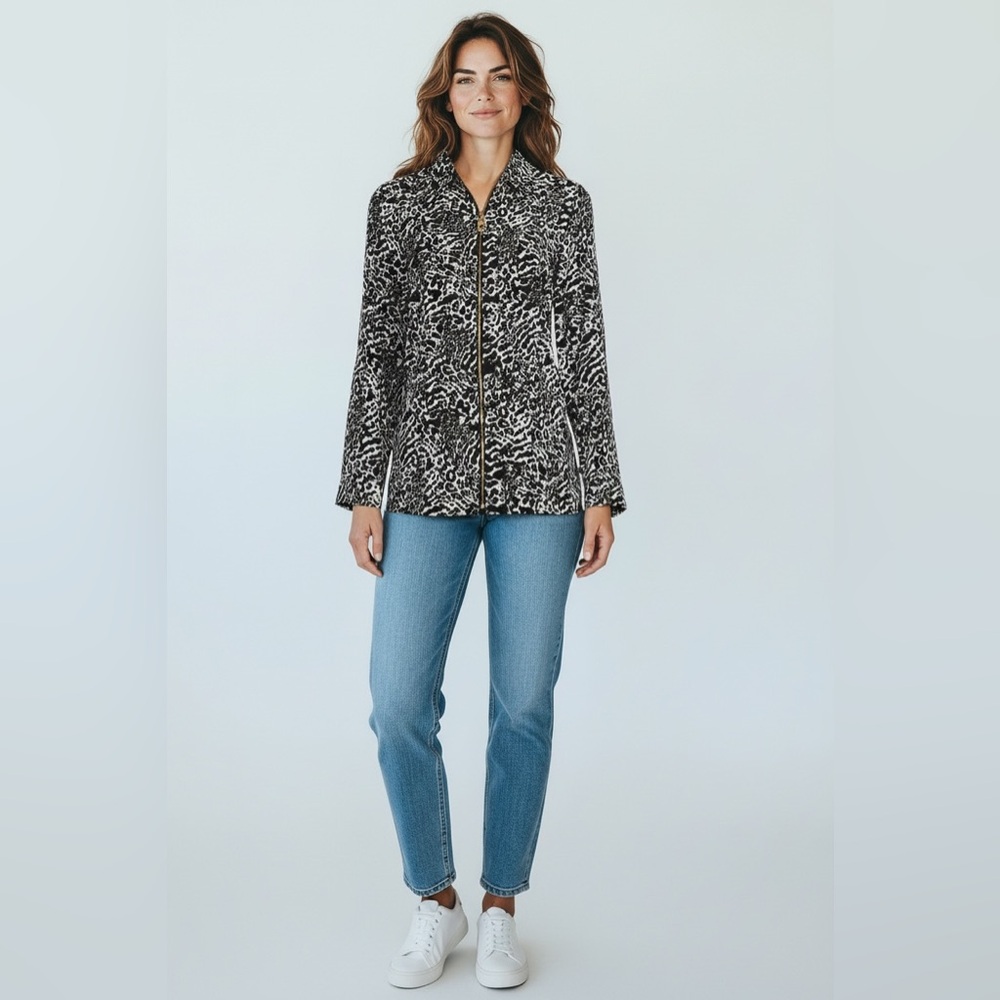 Michael Kors Black and White‎ Abstract Blouse